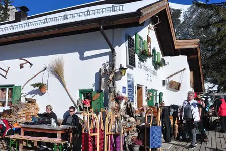 Wettersteinhütte - Naturrodelbahn