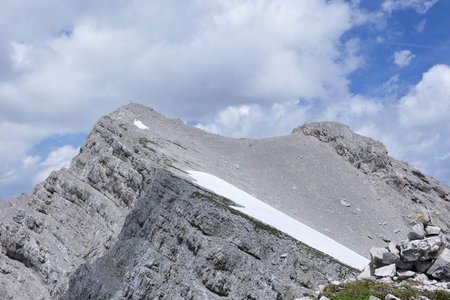 Sonntagskarspitze (2575 m) von der Pfeishütte