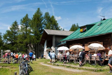 Hühnerspielhütte (1870 m) von Pontigl