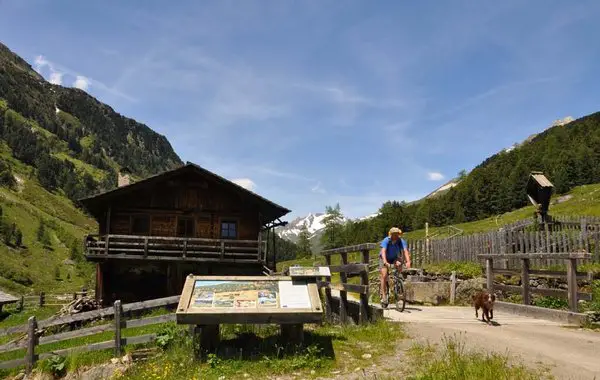 Mountainbiken im Defereggental