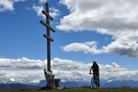 Rundtour Hafling - Auener Joch - Meran 2000