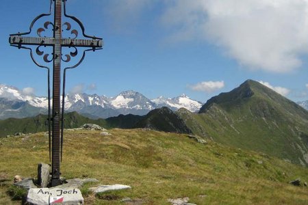 Am Joch-Terner Jöchl (2405m) von Terenten