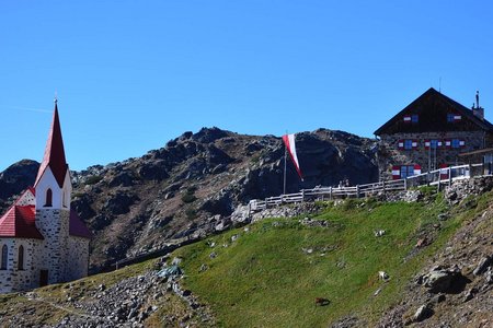 Schutzhaus Latzfonser Kreuz (2305 m) von Durnholz