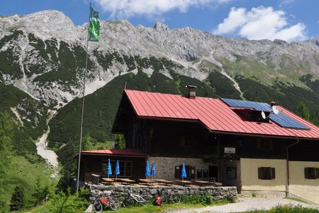 Hallerangerhaus (1768 m) von Absam-Halltal