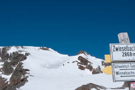 Breiter Grieskogel (3287 m) von der Winnebachseehütte