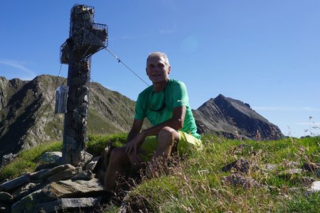 Mitterzeigerkopf (2628m) aus dem Sellraintal