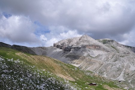 Col dala Pieres (2747 m) vom Parkplatz Daunei