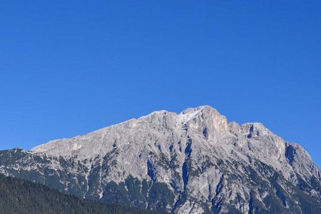 Hohe Munde-Klettersteig (2662 m) vom Straßberghaus