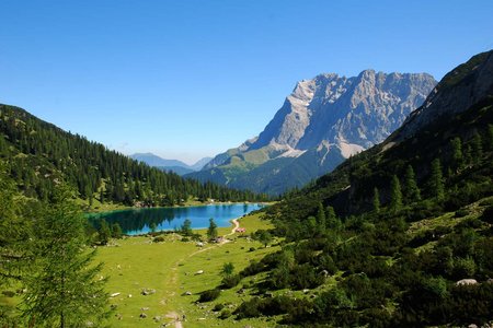 Seebensee (1657 m) von Ehrwald