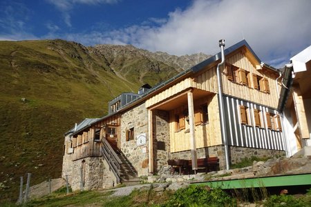 Rüsselsheimer Hütte (2323 m) von Plangeross