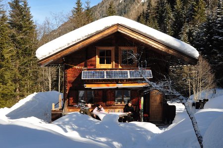 Skiurlaub in Tirol in einer Selbstversorgerhütte