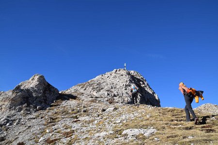 Piz Pares – Sas de Crosta (2396 m) vom Parkplatz Ciurnadù