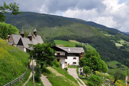 Barbianer Wasserfälle und Dreikirchen (Große Runde)