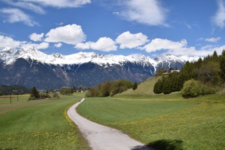 Von Igls durch den Rosengarten nach Patsch