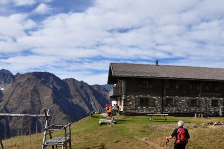 Schutzhütte Hochalm, 2174 m – Wanderung von der Morx Puite