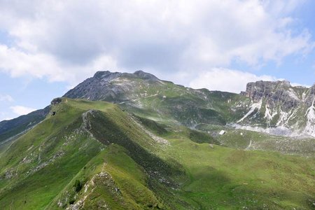 Telfer Weissen (2588 m) von der Rosskopfbahn