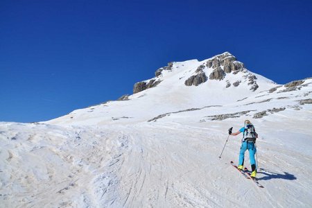 Östliche Puezspitze (2913 m) von Campill