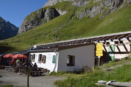 Essener Rostocker Hütte - Hochkarscharte - Clarahütte