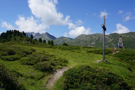 Sonntagsköpfl-Rundwanderung von der Kemater Alm