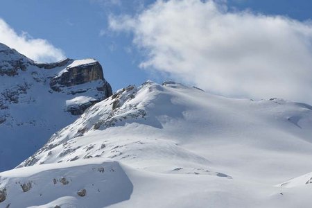 Piz de Medesc (2713 m) von der Faneshütte