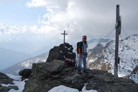 Naviser Sonnenspitze (2619 m) von Navis