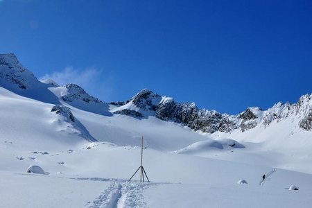 Innere Sommerwand (3082 m) von der Franz Senn Hütte