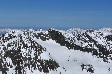 Winnebacher Weißkogel (3182 m) von Lüsens