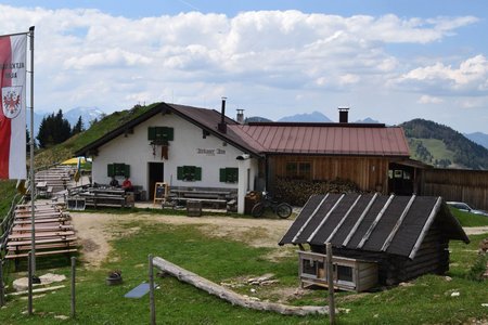 Altkaseralm vom Waldparkplatz Gammern