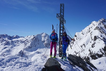 Schöntalspitze (3002m) von Lüsens