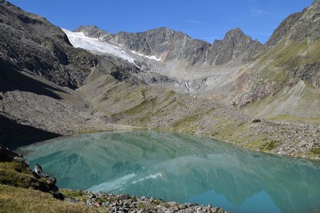 Blaue Lacke vom Parkplatz Sulzenauhütte