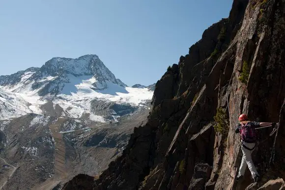 Klettersteige und leichter Fels in den Ostalpen