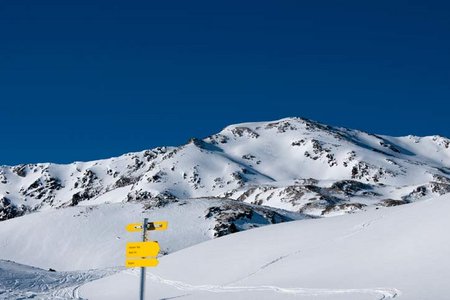 Sömen (2796 m) vom Parkplatz Eisbrücke