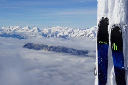 Patscherkofel (2248 m) von der Mittelstation der Patscherkofelbahn