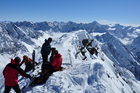 Tag 2: Schweinfurter Hütte – Breiter Grieskogel - Winnebachseehütte