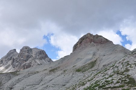 Östliche Puezspitze (2913 m) von der Gardenacia Hütte