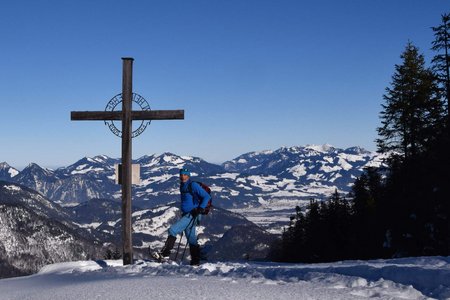 Kala Alm – Heimkehrer Kreuz vom Gasthof Schneeberg