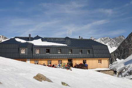 Westfalenhaus (2273 m) von Lüsens