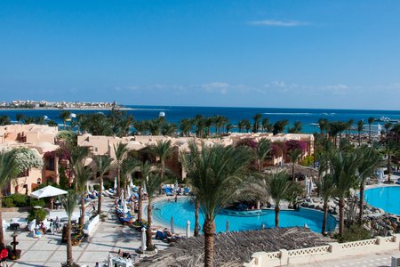 Auszeit vom Tiroler Winter - Badeurlaub am Roten Meer