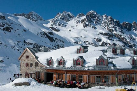 Jamtalhütte (2165 m) von Galtür