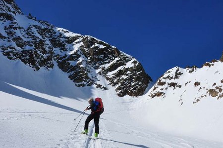 Putzenkarscharte (3002 m) von der Winnebachseehütte