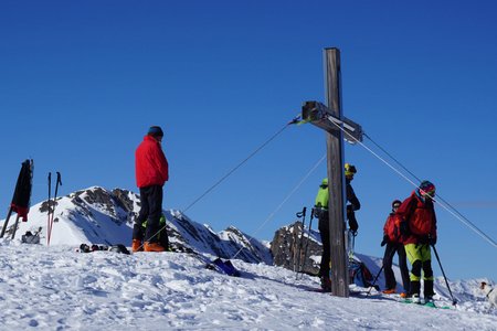 Scheibenspitze (2489m) von Navis