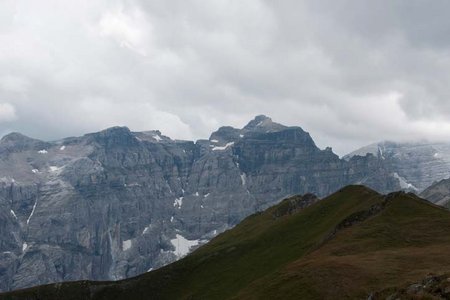 Rötenspitze (2481 m) von der Trunahütte