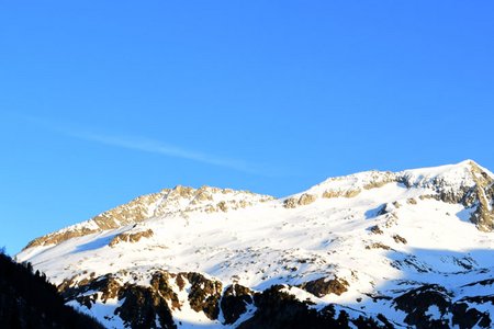 Hoher Weißzint (3371 m) vom Nevesstausee/Mautstelle