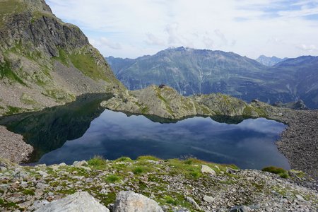 Krummer See (2584m) vom Weiler Rehwald