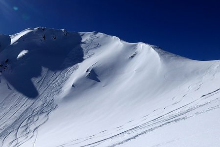 Skitour auf Lizumerhütte mit Gipfel Mölser Sonnenspitze (2496m) und Skispitzl (2450m)
