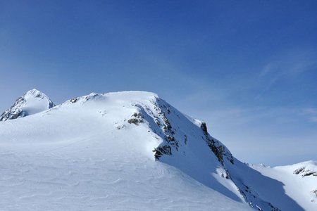 Suldenspitze (3376 m) aus dem Martelltal