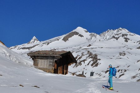 Klammljoch (2294 m) vom Parkplatz Knuttenalm