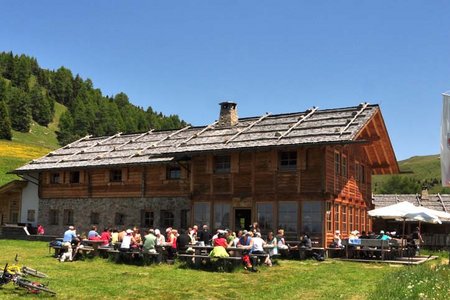 Schutzhütte Kreuzwiesenalm, 1924 m - Lüsneralm