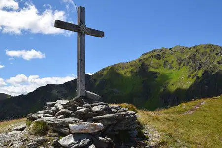 Sonntagsköpfl (2244m) vom Loassattel