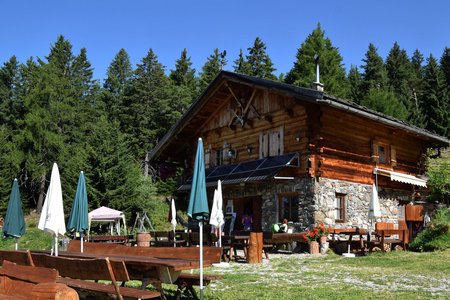 Unterpulghütte (1560m) von St. Peter